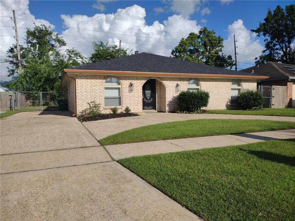 1620 Cambridge Drive - Photo 1