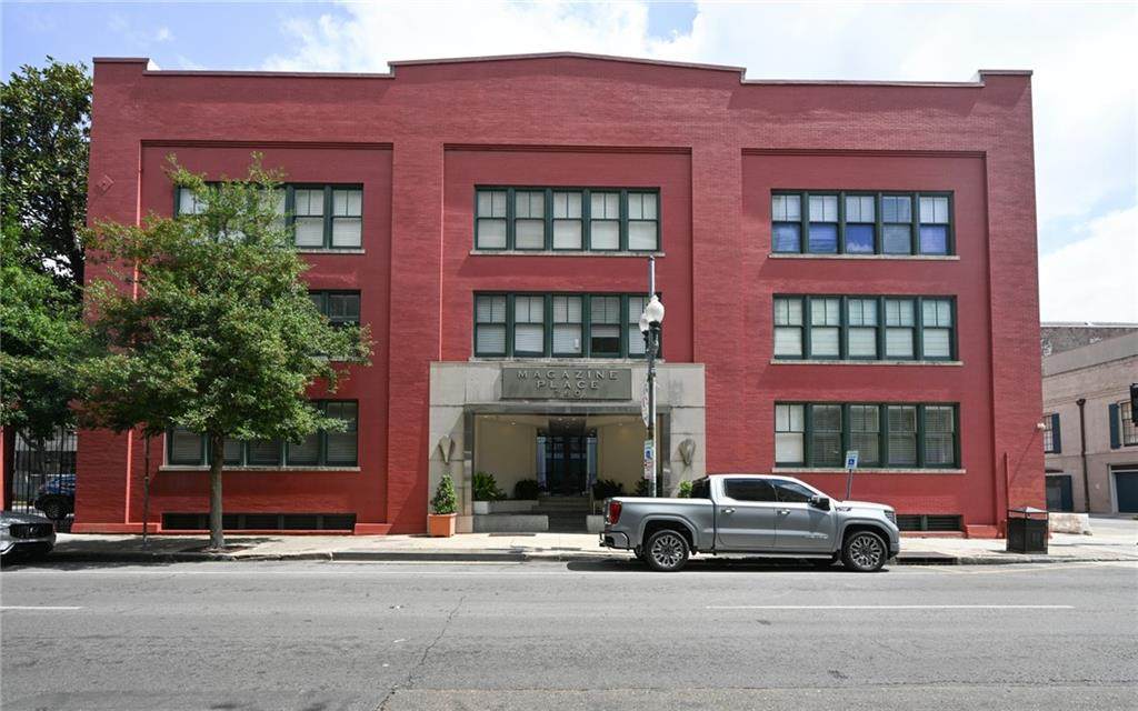 https://bt-photos.global.ssl.fastly.net/neworleans/orig_boomver_3_2545654-2.jpg
