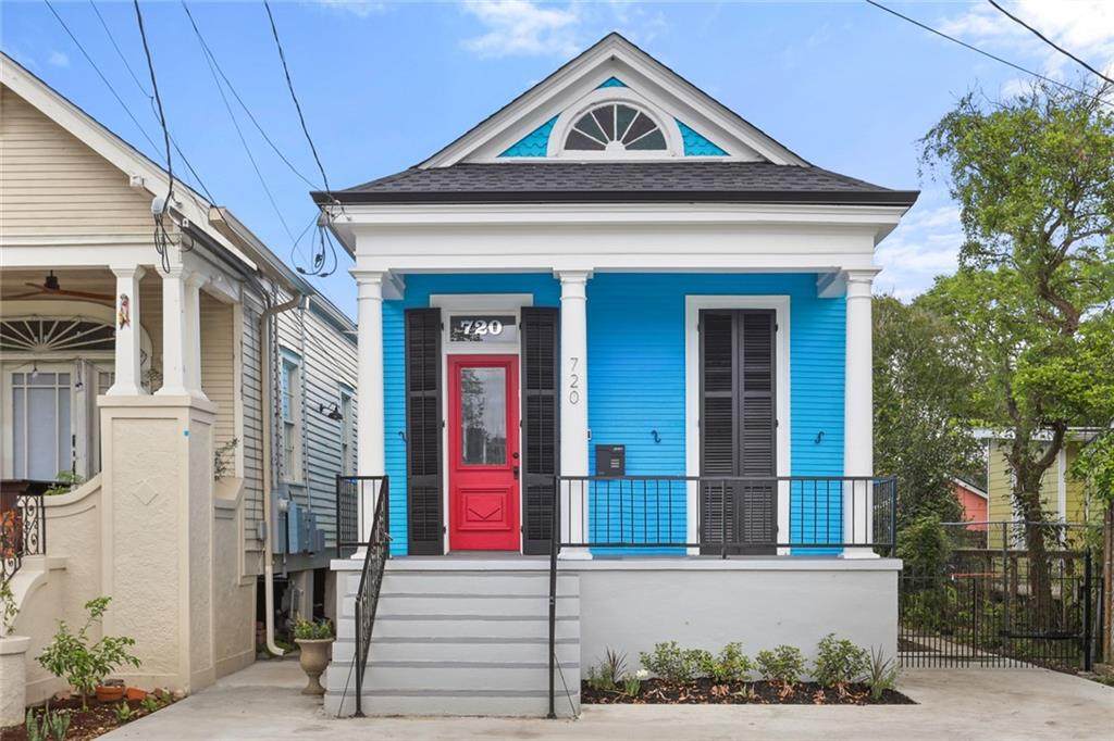 720 Brooklyn Street - Photo 1