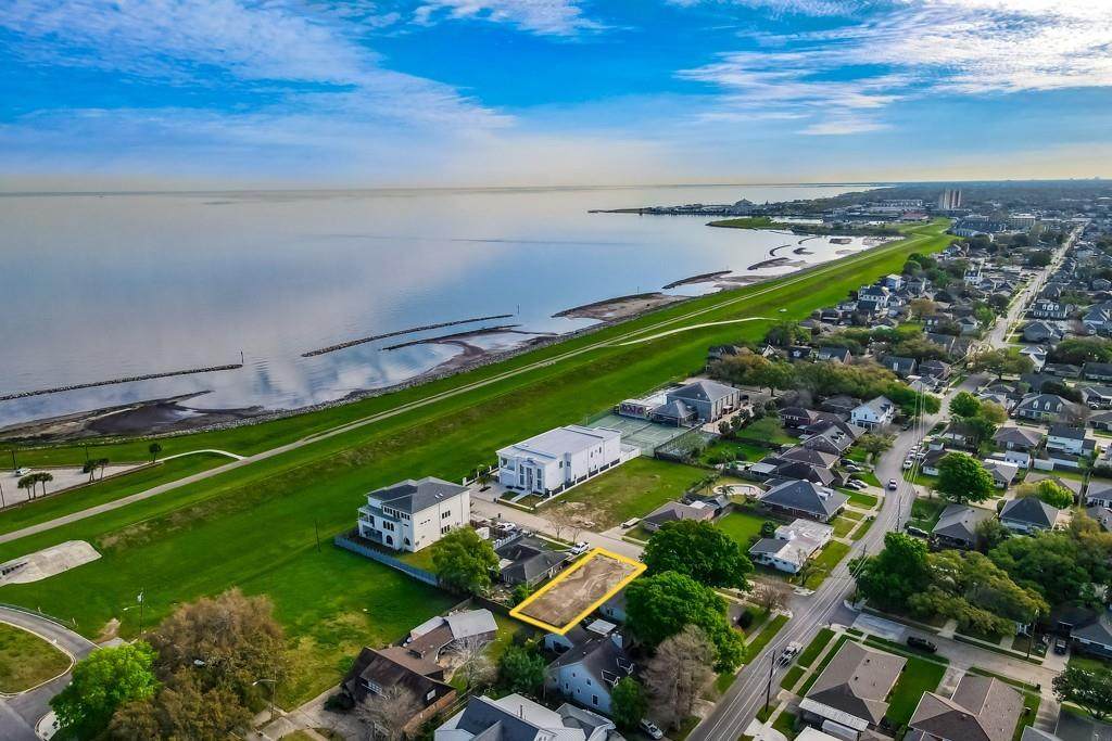 https://bt-photos.global.ssl.fastly.net/neworleans/orig_boomver_3_2548091-2.jpg