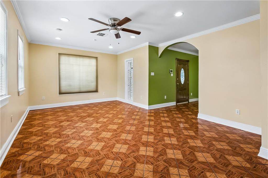 https://bt-photos.global.ssl.fastly.net/neworleans/orig_boomver_2_2550926-2.jpg