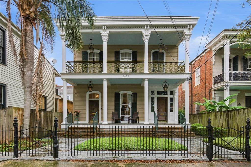 1027 Washington Avenue - Photo 1