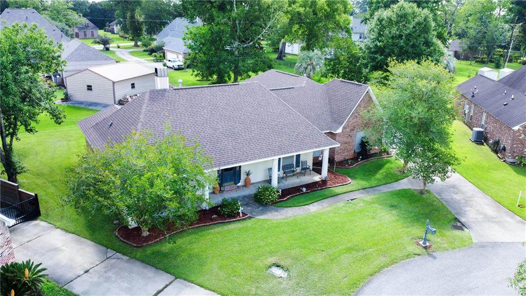 37161 Shadow Court - Photo 1