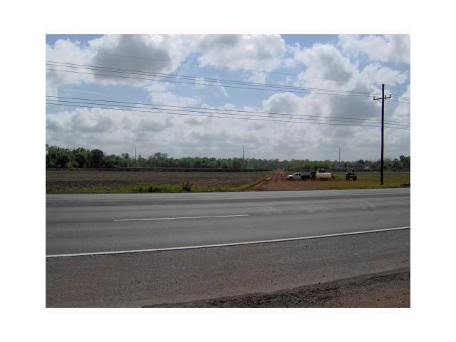 Airline Highway - Photo 1