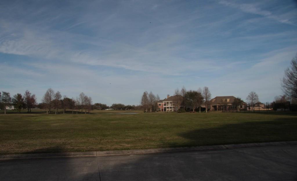3 Island Club Drive - Photo 1