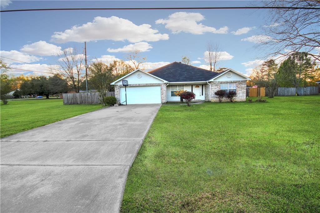 41213 Schafer Drive - Photo 1