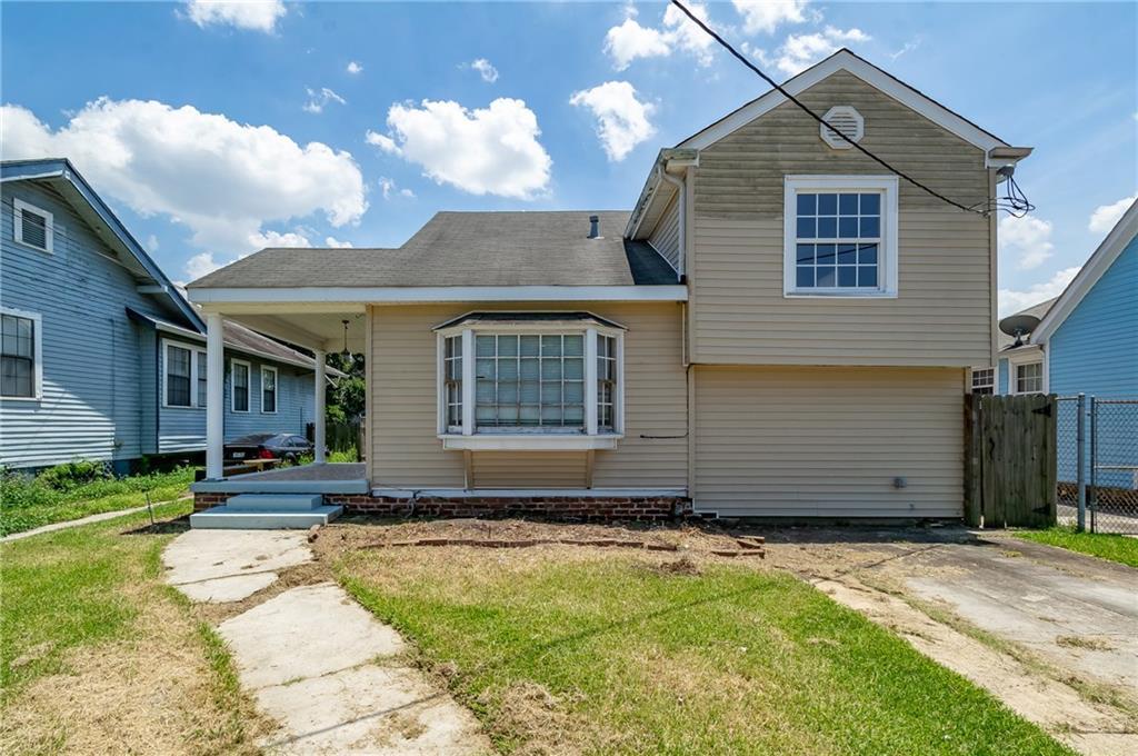 4214 Roman Street - Photo 1