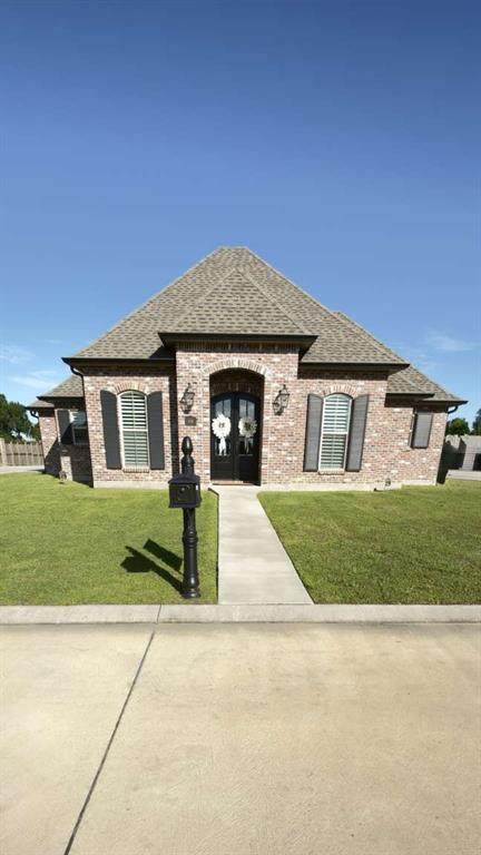 446 Rosella Drive - Photo 1
