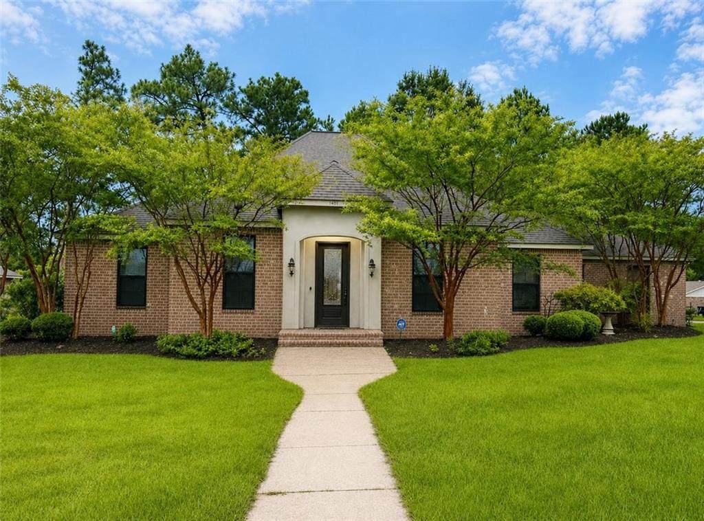 160 Woodwind Drive - Photo 1