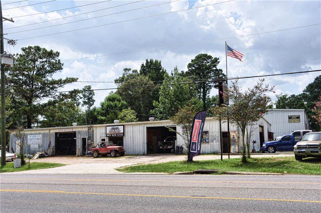 1042 Highway 59 Highway - Photo 1