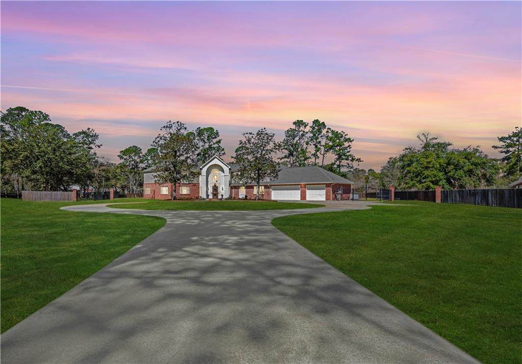 41171 Rue Chene - Photo 1