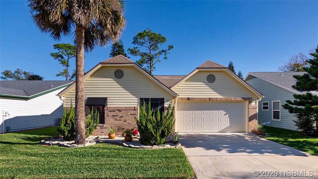 815 Pine Shores Circle - Photo 1