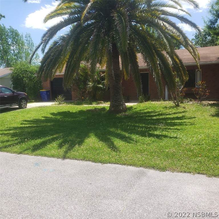 214 Lone Pine Drive - Photo 1
