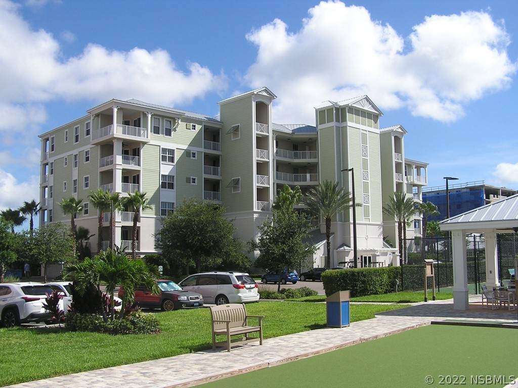 5 Riverwalk Drive - Photo 1