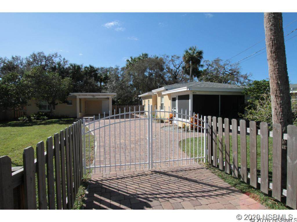 401 Oakwood Avenue - Photo 1
