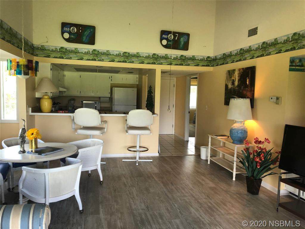 177 Club House Boulevard - Photo 1