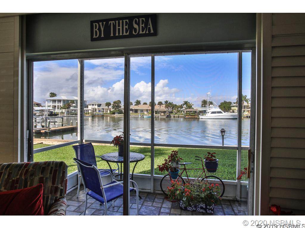 315 Causeway - Photo 1