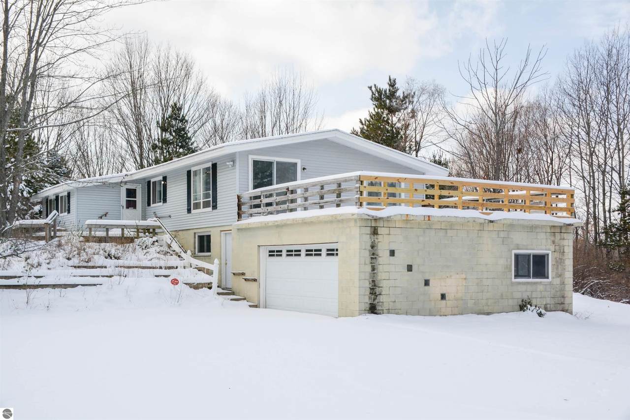 2914 Five Mile Road - Photo 1