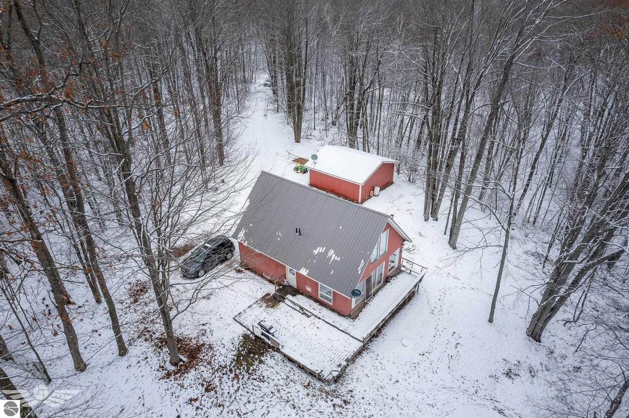 1803 Hemlock Lane - Photo 1