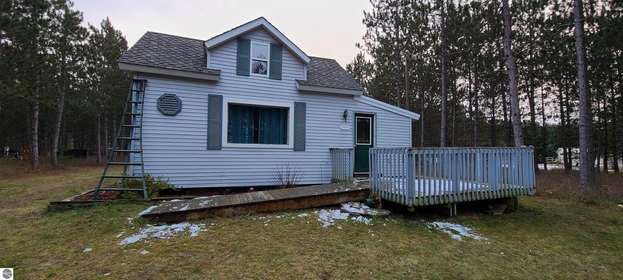 14915 Pauls Place - Photo 1
