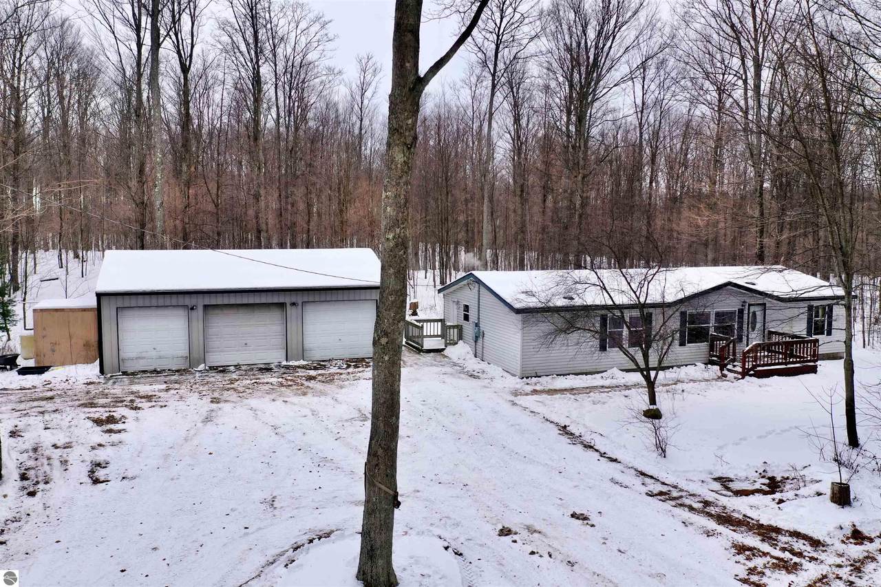 1316 22 Road - Photo 1