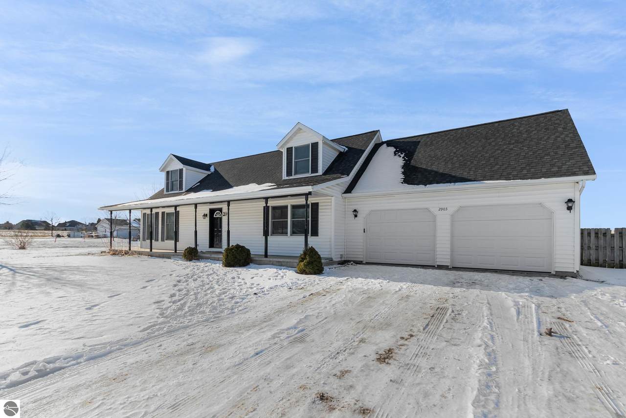 2903 Meadowlark Drive - Photo 1