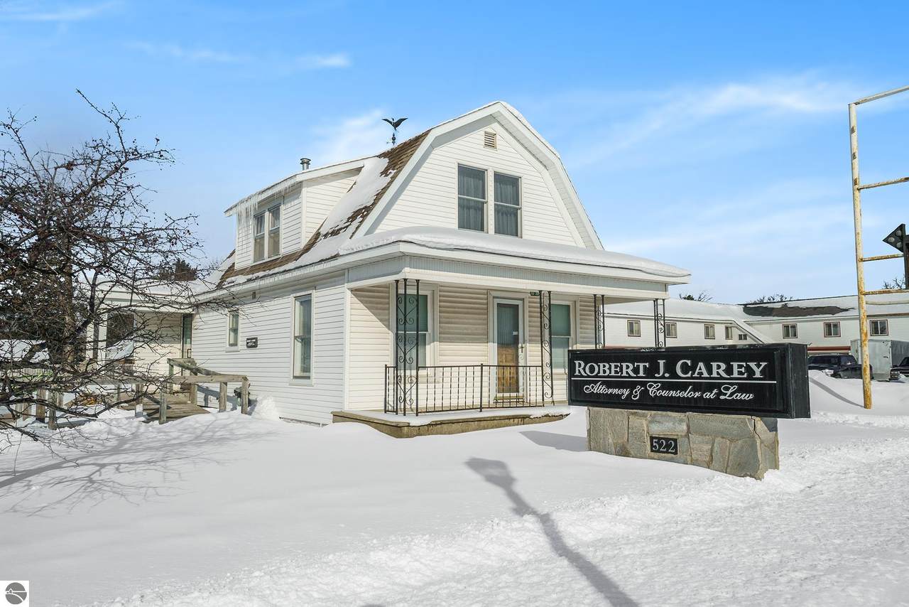 522 Cedar - Photo 1