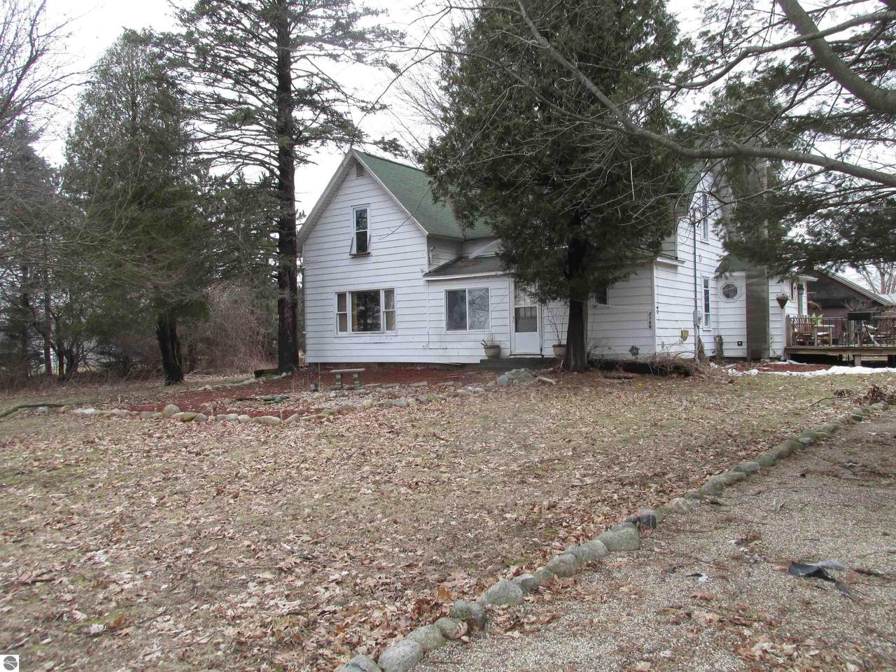 2166 Adams Road - Photo 1