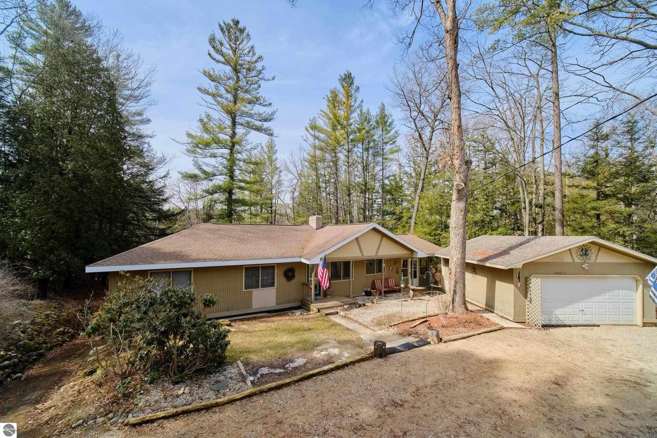 23290 Coates Highway - Photo 1