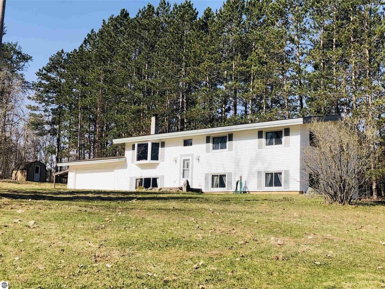 3555 23 Road - Photo 1