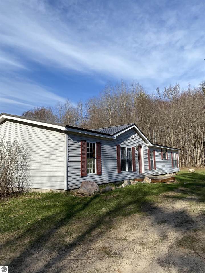 1733 Plum Valley Road - Photo 1