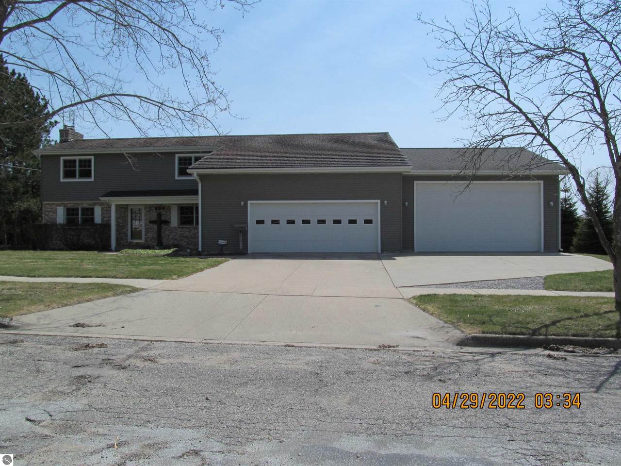 800 Evart Street - Photo 1