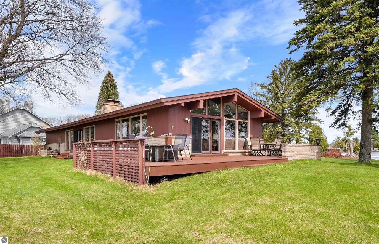 601 Lake Shore Drive - Photo 1