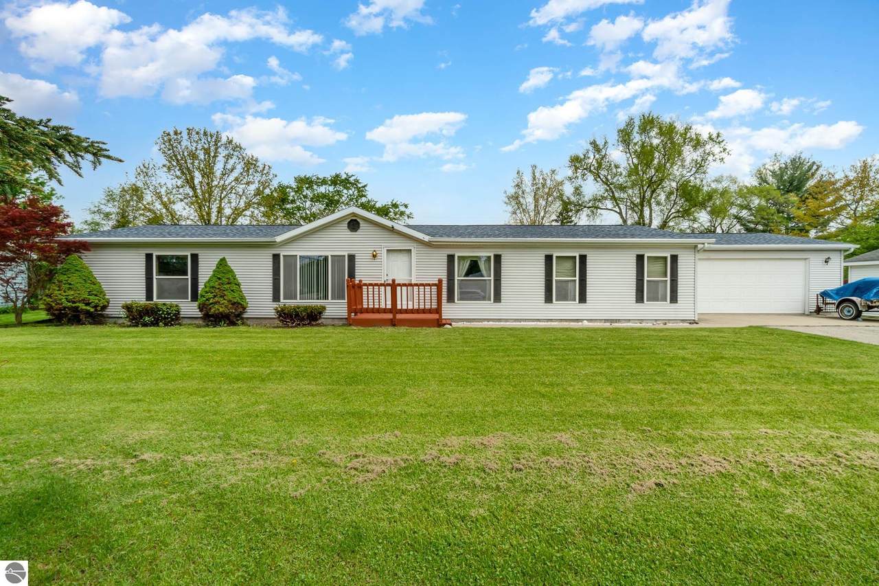 5119 Jonathon Lane - Photo 1