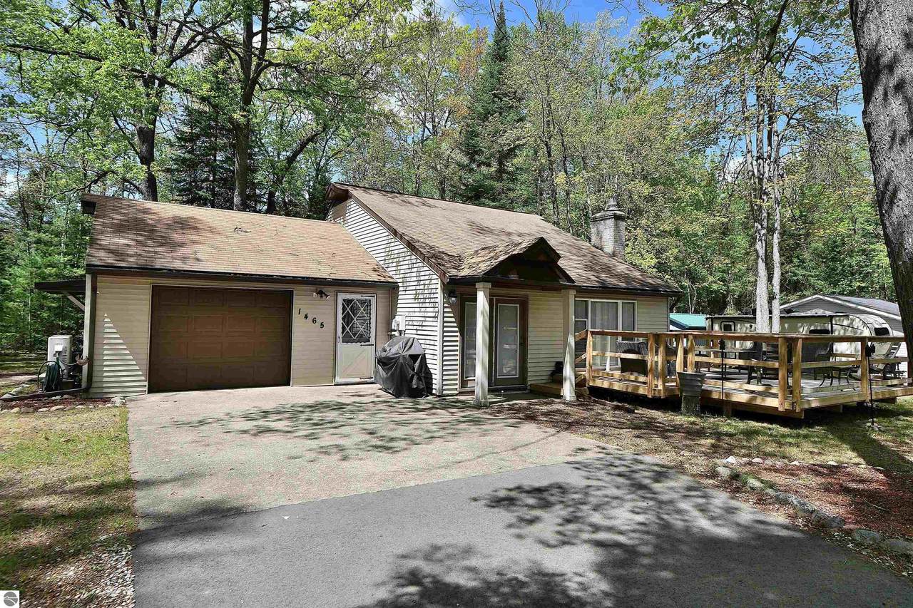 1465 Leeward Lane - Photo 1