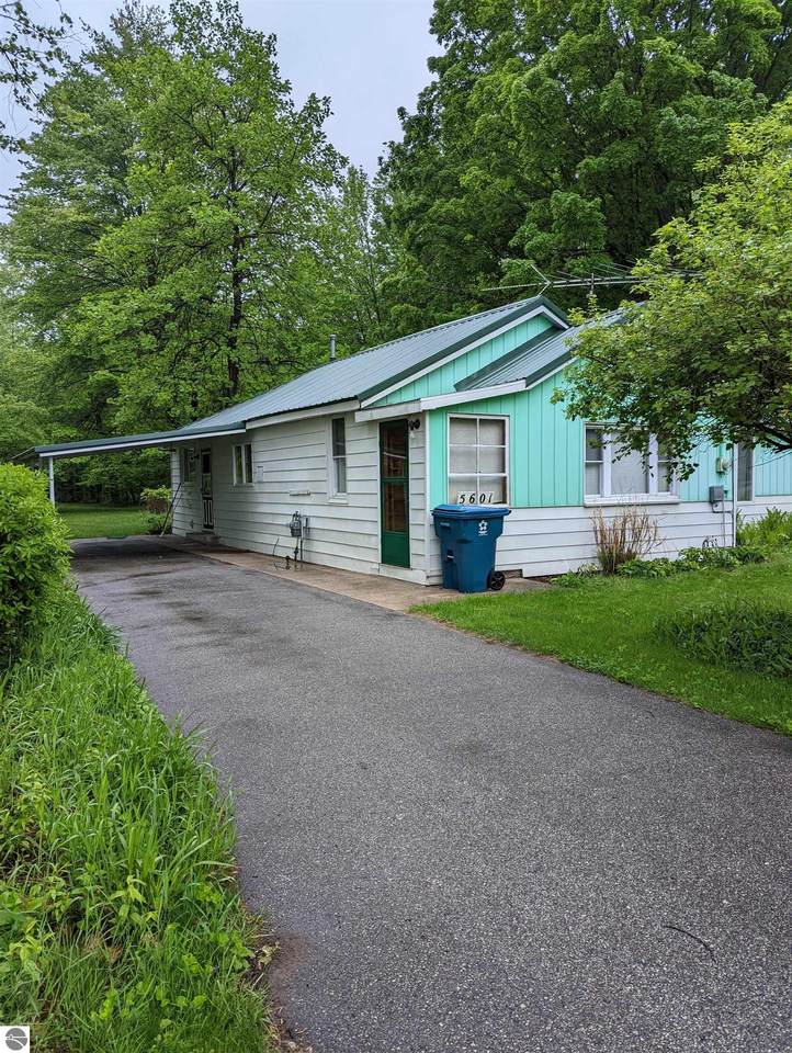 5601 Isabella Road - Photo 1