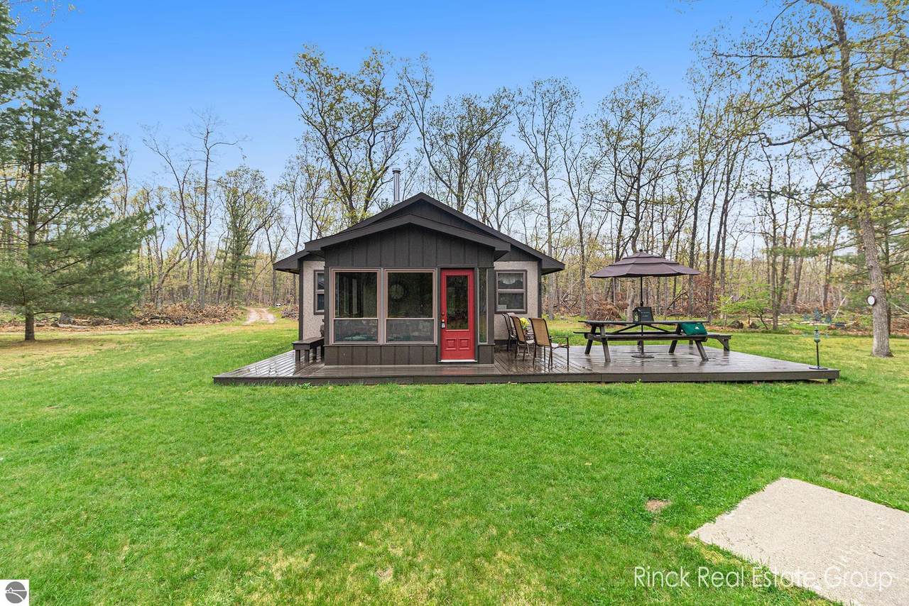 9228 Star Lake Drive - Photo 1