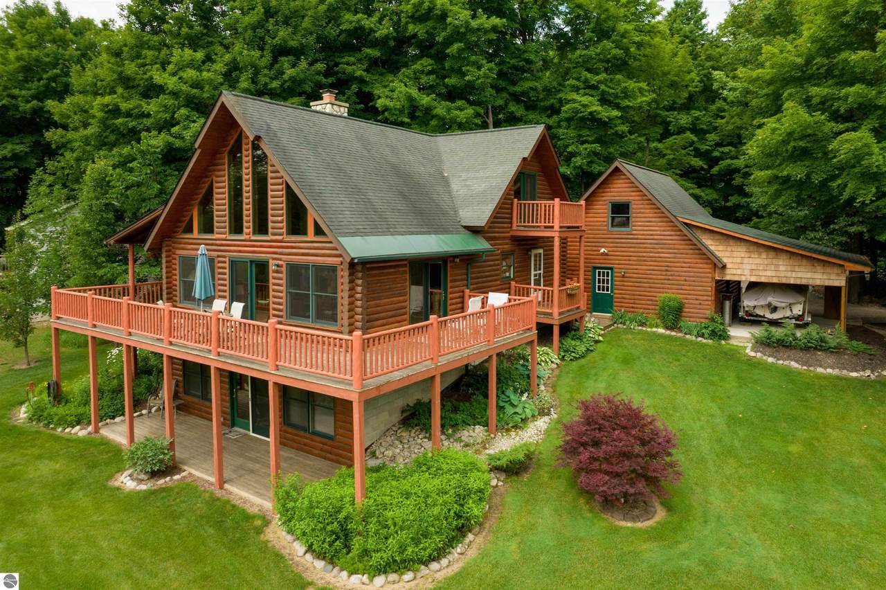 4941 Green Court - Photo 1
