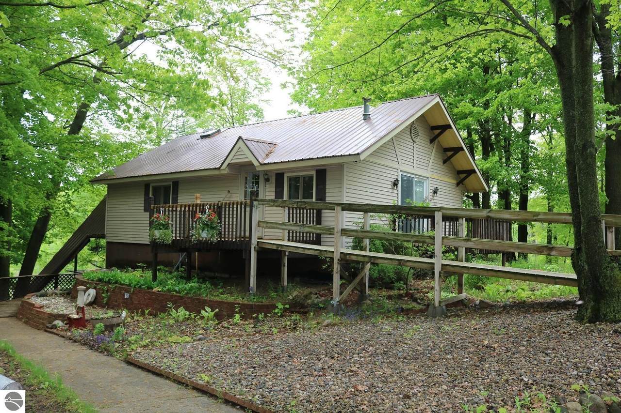 10401 Lake Montcalm Road - Photo 1