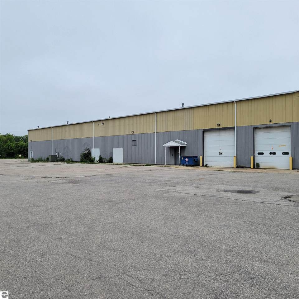 1732 Barlow - Photo 1