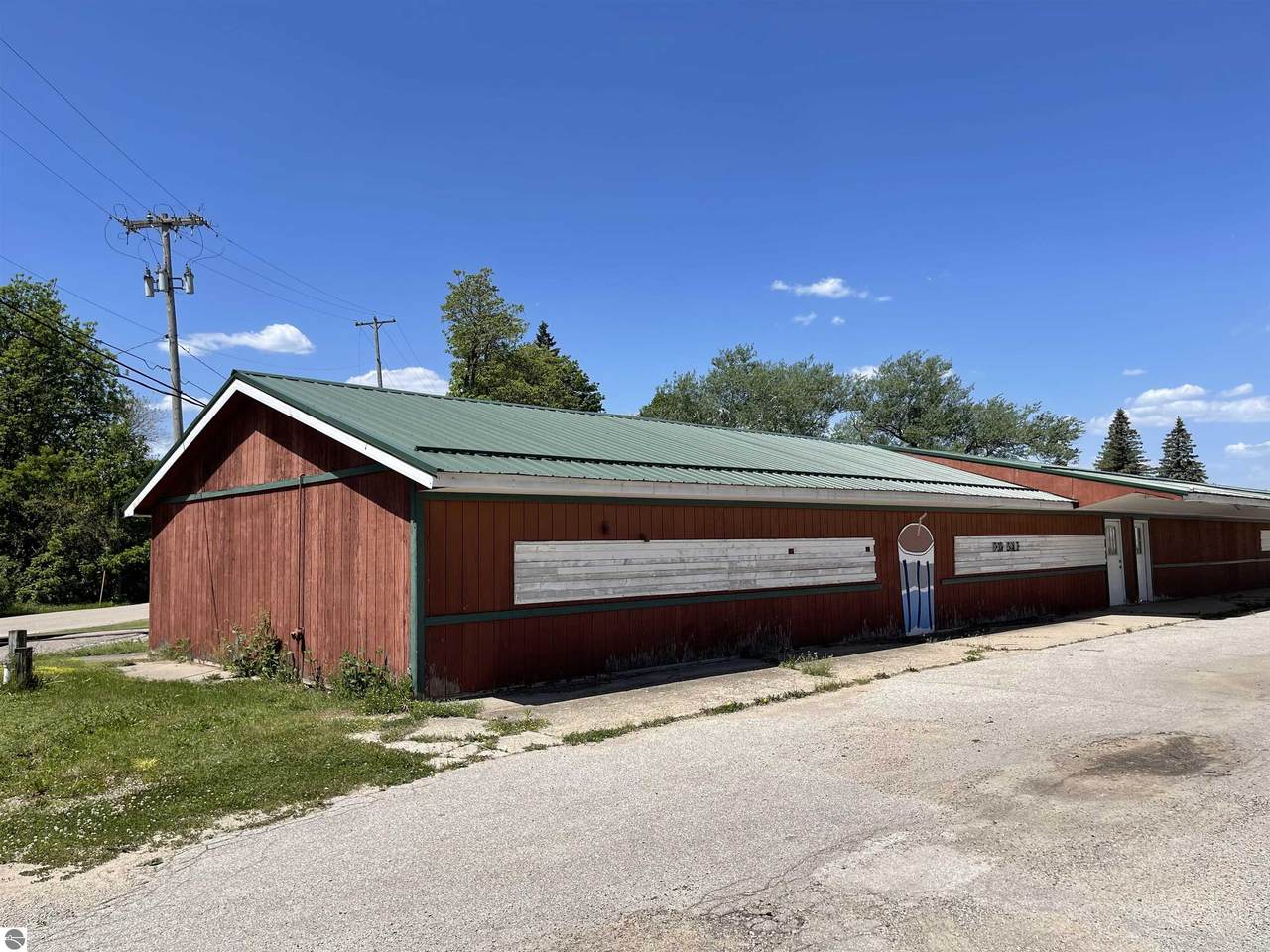 105 Saginaw - Photo 1