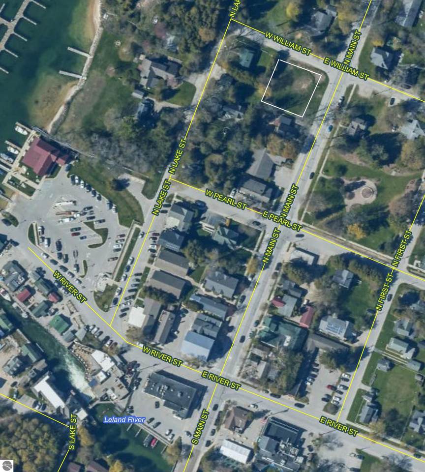 211 Main Street - Photo 1