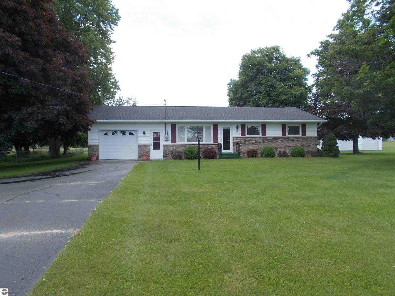 6935 Shellenbarger Road - Photo 1