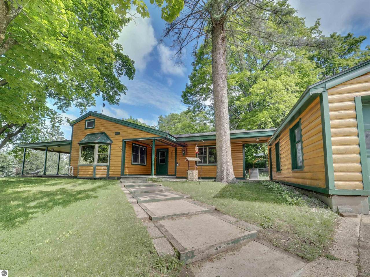 418 Intermediate Lake Road - Photo 1