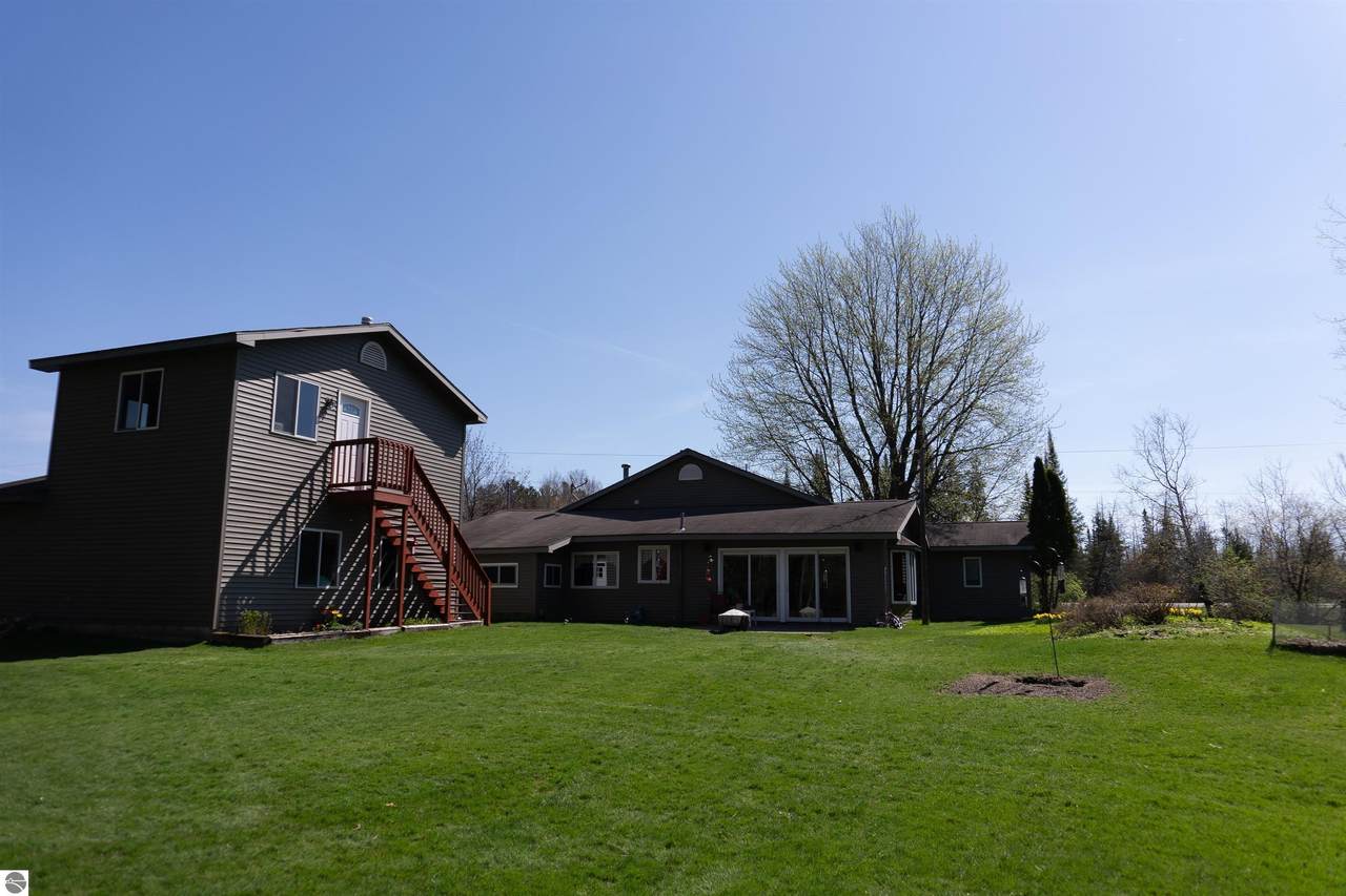 6401 Harrison Road - Photo 1