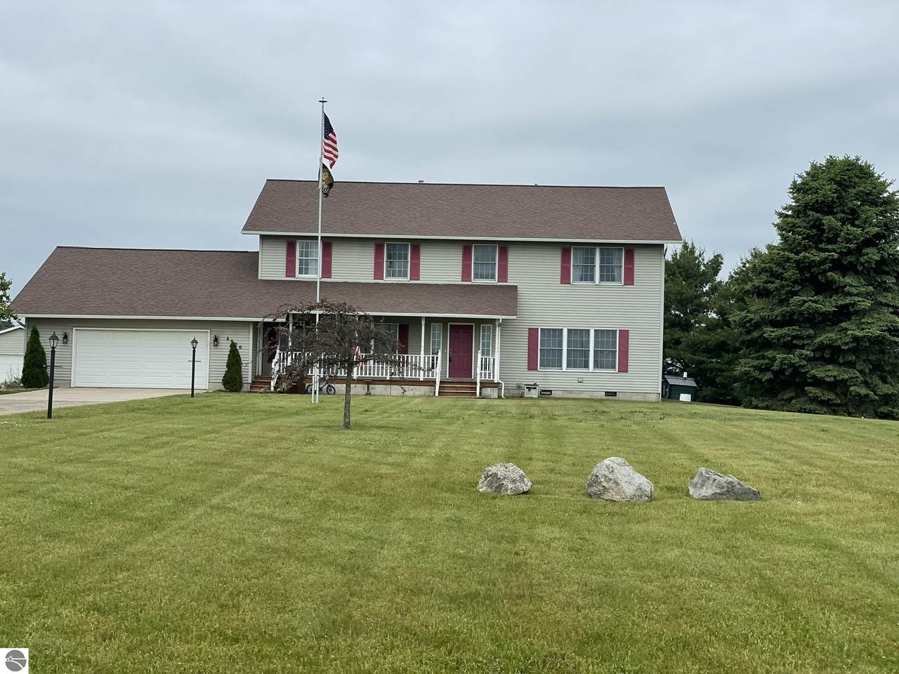 4900 Leaton Road - Photo 1