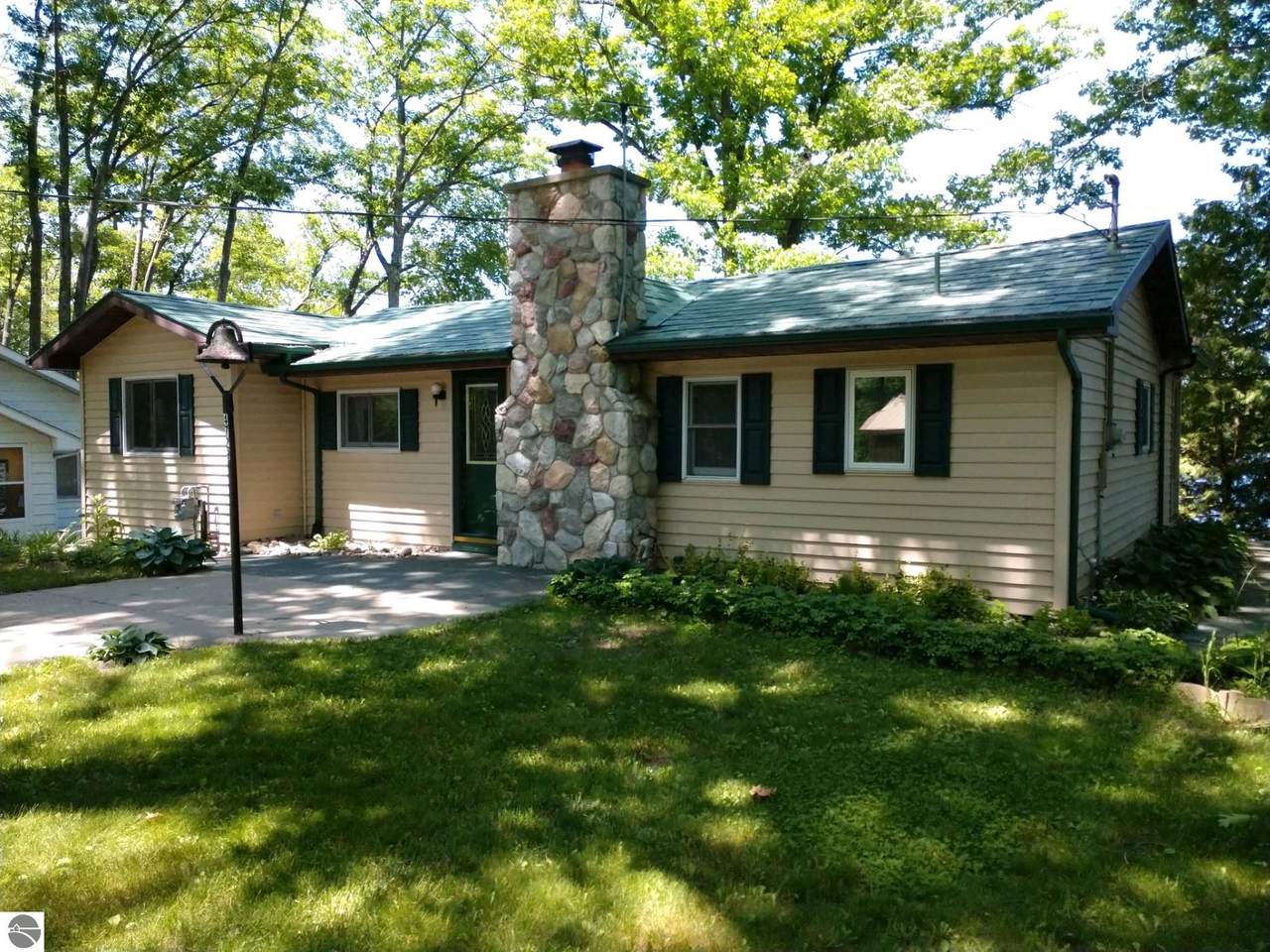 4729 Fairlane Drive - Photo 1