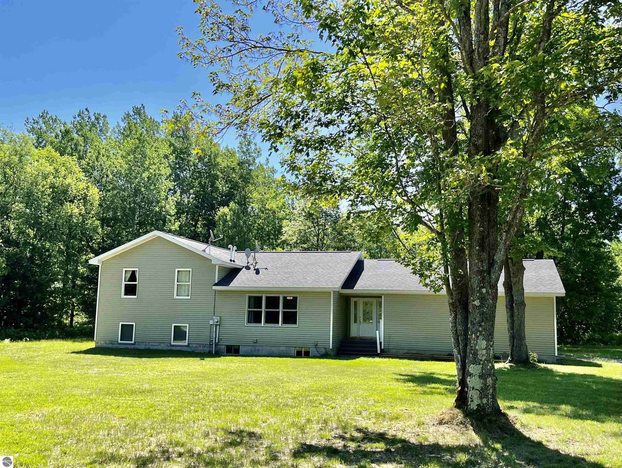 10461 Wyndwood Drive - Photo 1
