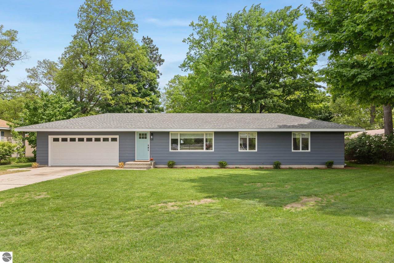433 Fair Street - Photo 1