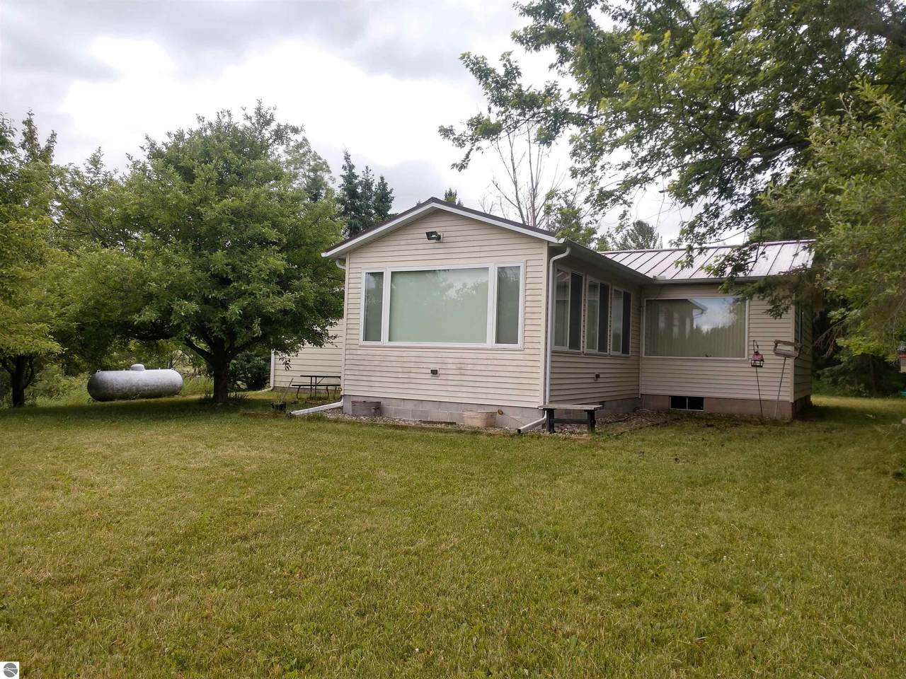 5787 Taber Road - Photo 1